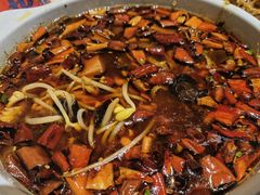 招牌海鲜毛血旺-丁字口海鲜热炒·烧烤大排档