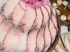 -红鼎豆捞·非遗鲍皇汤火锅(宝丰路店)