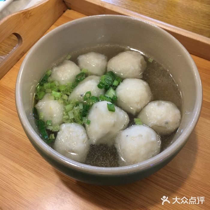 舊巷南手制·野生青鳗鱼丸(沈塘桥店)野生小鳗鱼丸图片