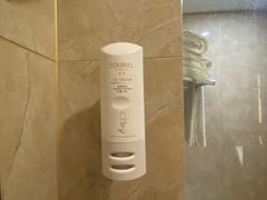 -铂逸梦秦酒店(横店梦幻谷店)