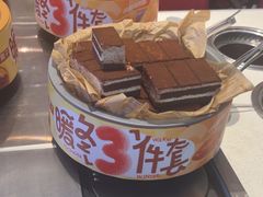 -龍歌自助小火锅(市北台东利群店)