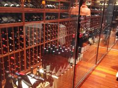 -Wolfgang’s Steakhouse 沃夫冈牛排馆(上海白玉兰广场店)