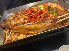 -鸣记脆皮烤鱼·海鲜烤鱼(亿合城店)