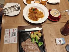 -必胜客(鼓楼店)