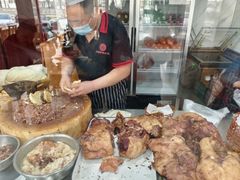 -闫家驴肉老店(华电一校店)