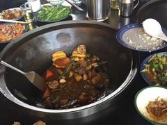 -缘福乡村铁锅炖民宿(八达岭店)