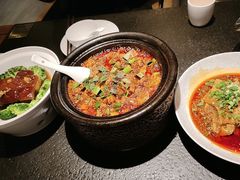 -万重锦·人文川菜馆(骡马市店)