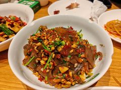 -绿草地·湘菜(7mall店)