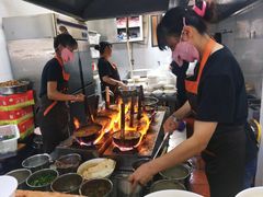 -铁朋小锅米线(玉川巷店)