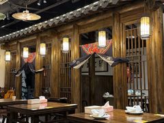 -聚汇三少·龙虾·中餐厅(莫邪路新天地店)