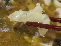 无骨酸菜鱼-鱼醉无骨鱼·中山脆肉鲩(荔湾路店)