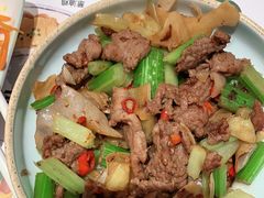 -老乡鸡(上海白玉兰广场店)