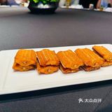 荣宇宙中心