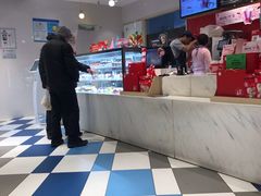 -85度C(生甜甜圈研究工坊·上海局门店)