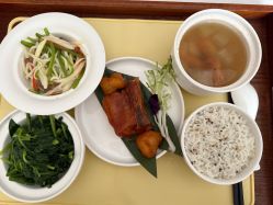 -乐茵敔山湾月子中心(独栋湖景店)