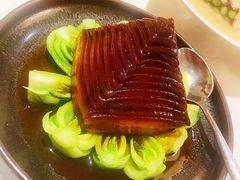 金牌扣肉-南麓·浙里(外滩店)
