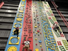 -极限PLAY运动娱乐新世界·团建派对表演休闲馆·室内高空游乐园