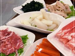 -楼外楼大刀肉传统火锅居(繁荣路店)