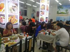 大堂-烁佳海鲜大馅饺子
