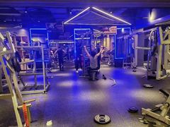 -贝菲特游泳健身(徐泾店)