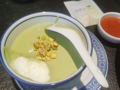 -蝴蝶里·粤菜·点心(滨江龙湖店)