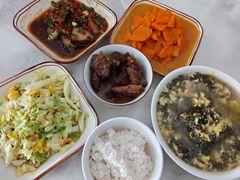 -葱妈母婴医护月嫂中心(浦东店)