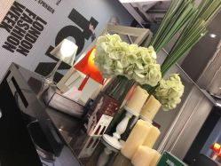 -TONI&GUY