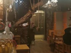 -MAX伯爵趣味互动密室逃脱(大坪D馆店)