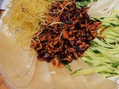 -山河屯铁锅炖·非遗东北菜(南山店)