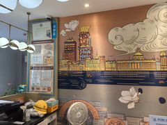 -白玉兰酒店(上海田子坊马当路地铁站店)