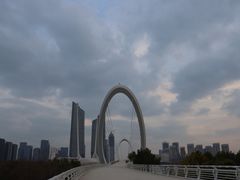 -南京眼步行桥