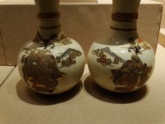 近代·日本贴金人物瓶（局部）-嘉定博物馆