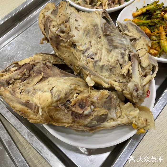 老四季(帅府店)鸡架图片