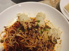 -巴特餐饮6加1音乐餐吧·新疆菜