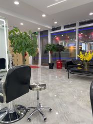 -Coo Hair salon