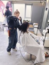 -藤野造型烫发染发