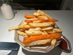 -春树下·树屋花房西餐厅(罍街AS1980店)