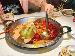 -大龙燚火锅(天安云谷店)