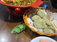 -富正毅三下锅·湘西韵味(天门山索道店)