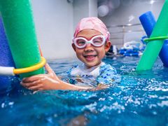 -蓝旗亲子游泳(范湖万达广场店)