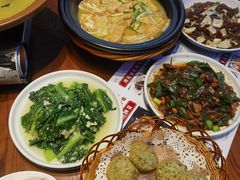 -唐师傅湘西名菜馆(武陵路店)