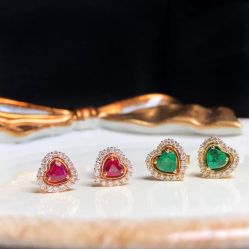 -威德钻石-克拉钻大本营(南京东路店)