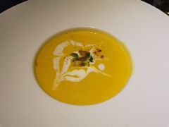 奶油火鸡南瓜汤-C&R西班牙餐厅