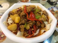 新疆大盘鸡-新疆红柳花餐厅(新洲店)
