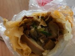 -老王芙蓉蛋卷饼(万达店)