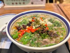 -云阿蛮云南生烫牛肉米线(奉贤路店)