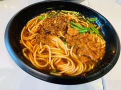 -桥香园正宗过桥米线(机场五店)