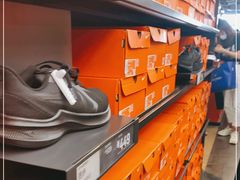 -NIKE上海青浦优选体验店