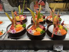 -雍容荟活帝王蟹活龙虾自助(苏宁旗舰店)