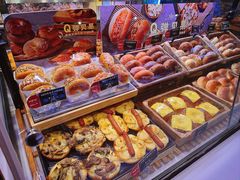 -巴黎贝甜(大宁国际商业广场店)